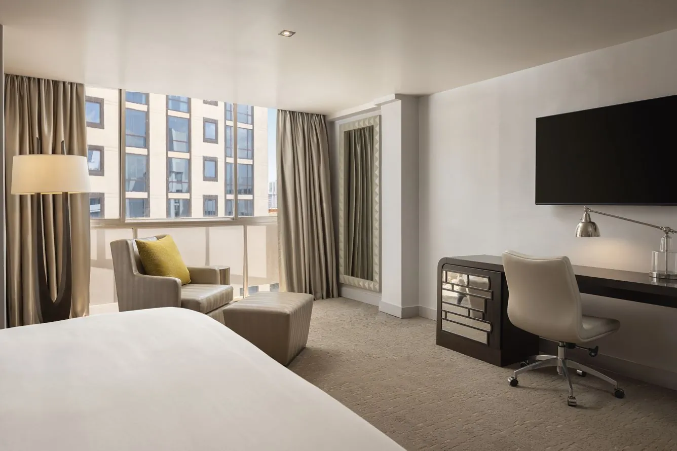 Suite Master Bedroom